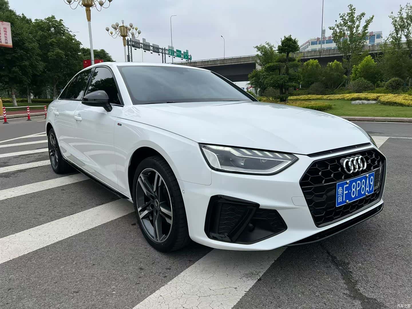 Audi A4L, 2022 3