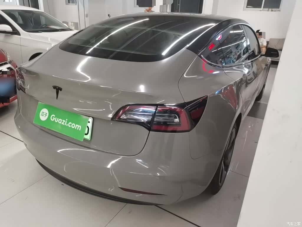 Tesla Model 3, 2020 7