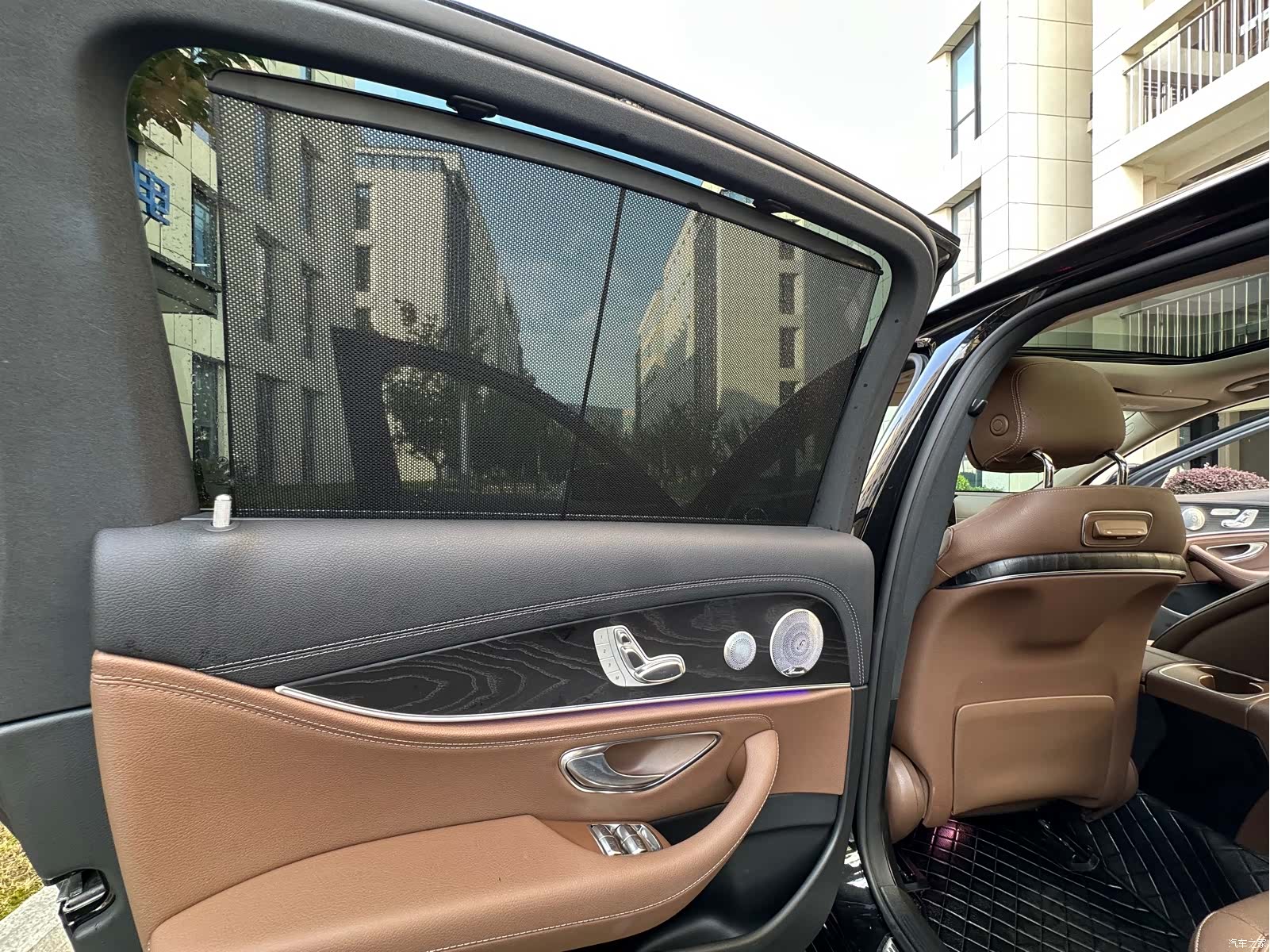 Mercedes-Benz E-Class, 2020 19