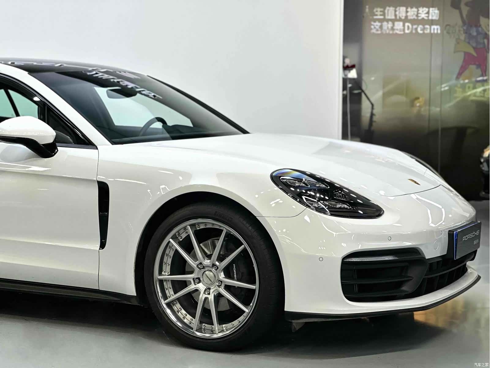 Porsche Panamera, 2023 11