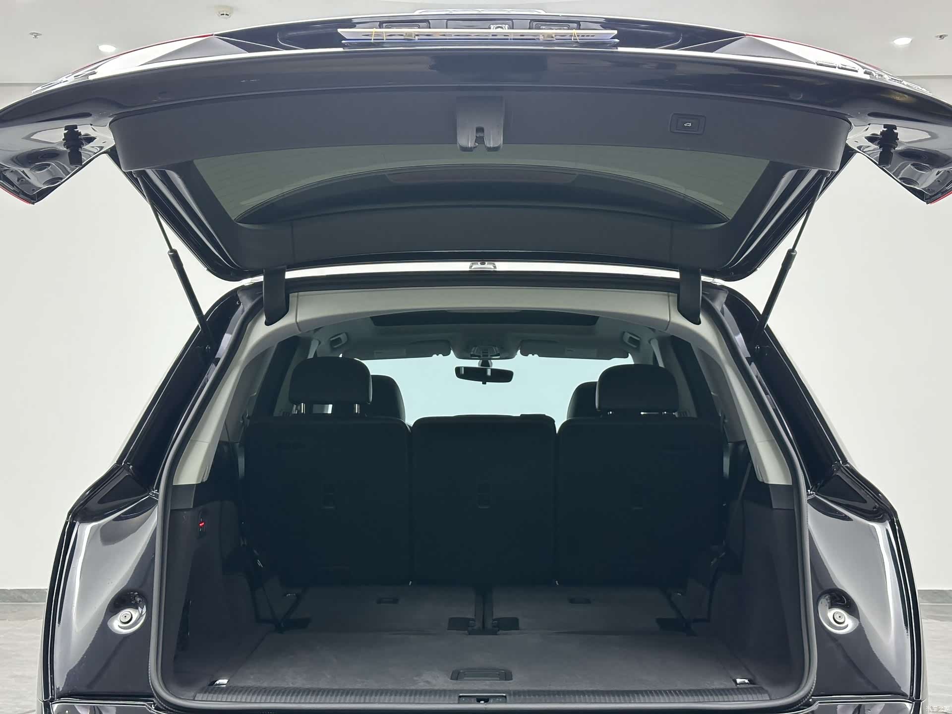 Audi Q7, 2019 27