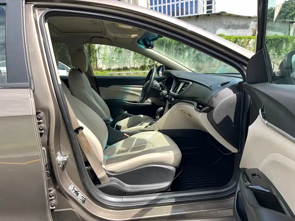 Buick Yinglang