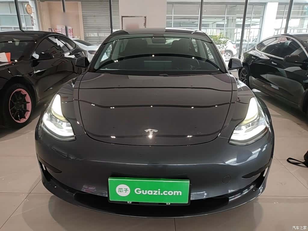 Tesla Model 3, 2021 3