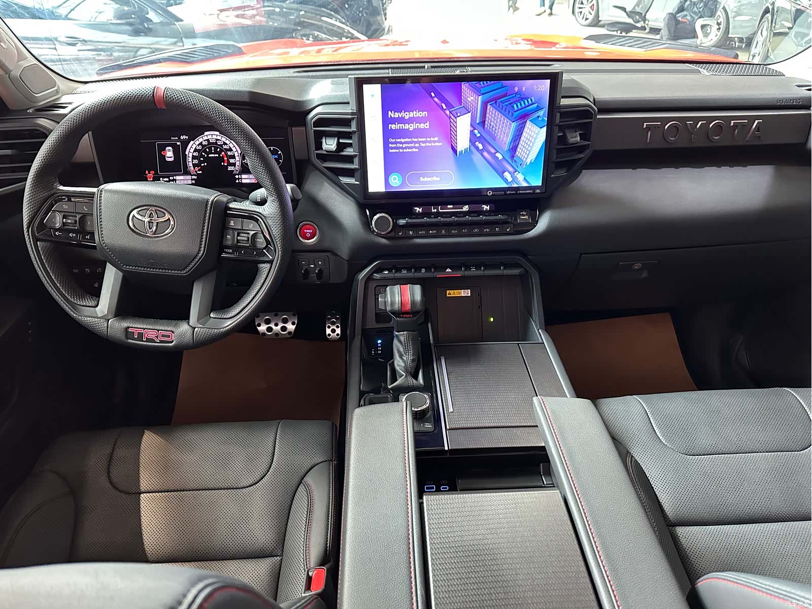 Toyota Sequoia, 2023 15