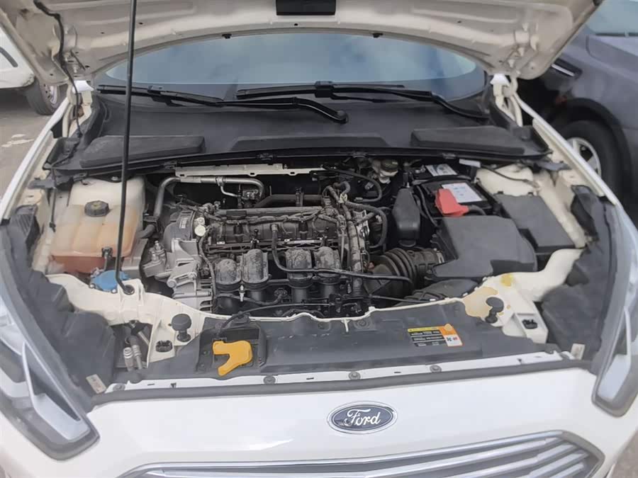 Ford Focus 2017, фото 20