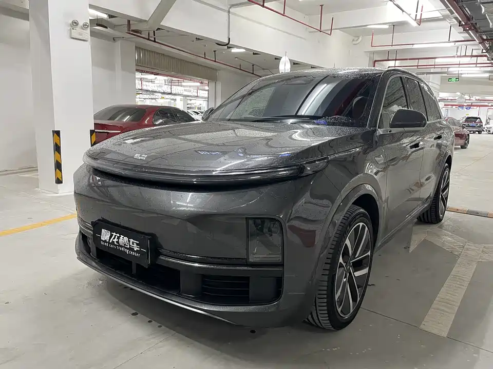 Li Auto Ideal L8