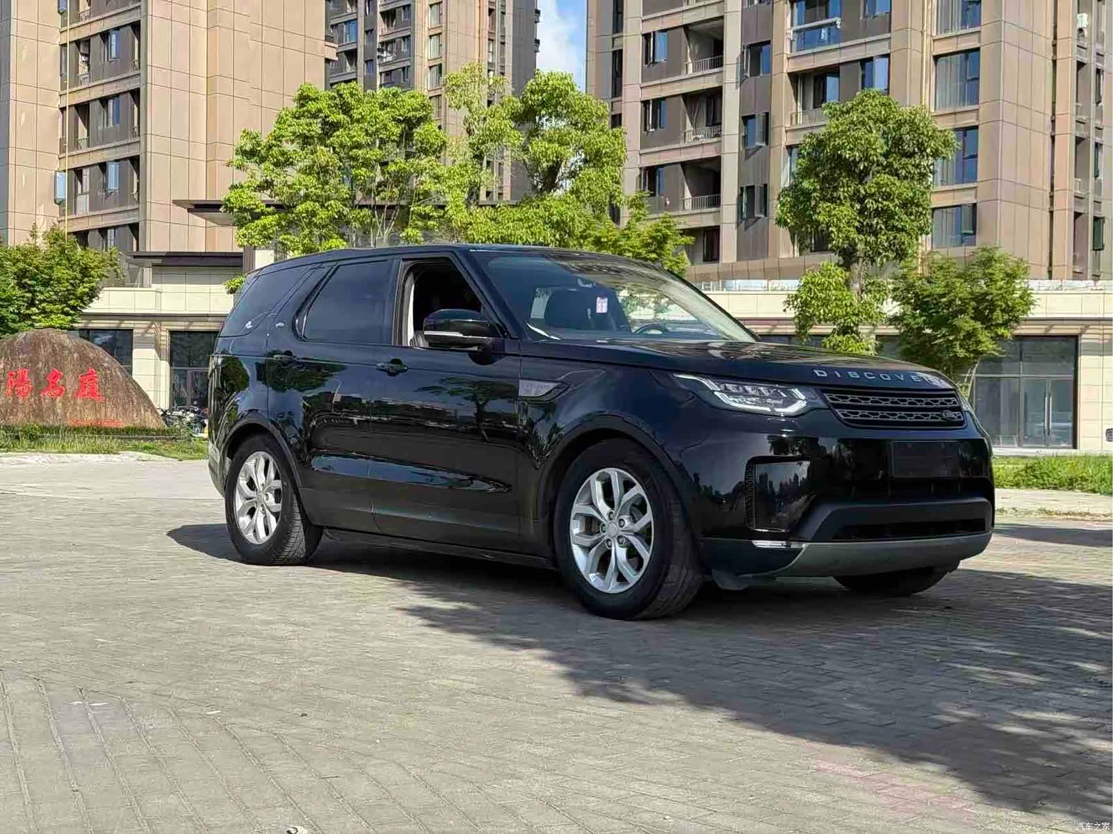 Land Rover Discovery, 2018 3