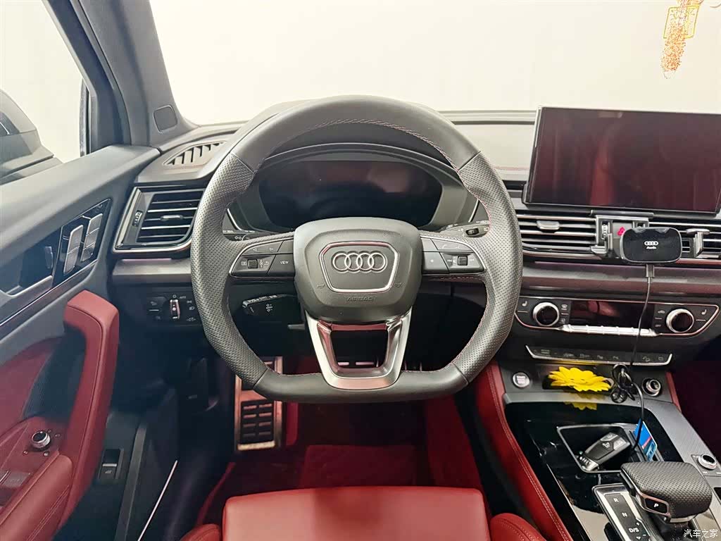 Audi Q5L, 2024 11