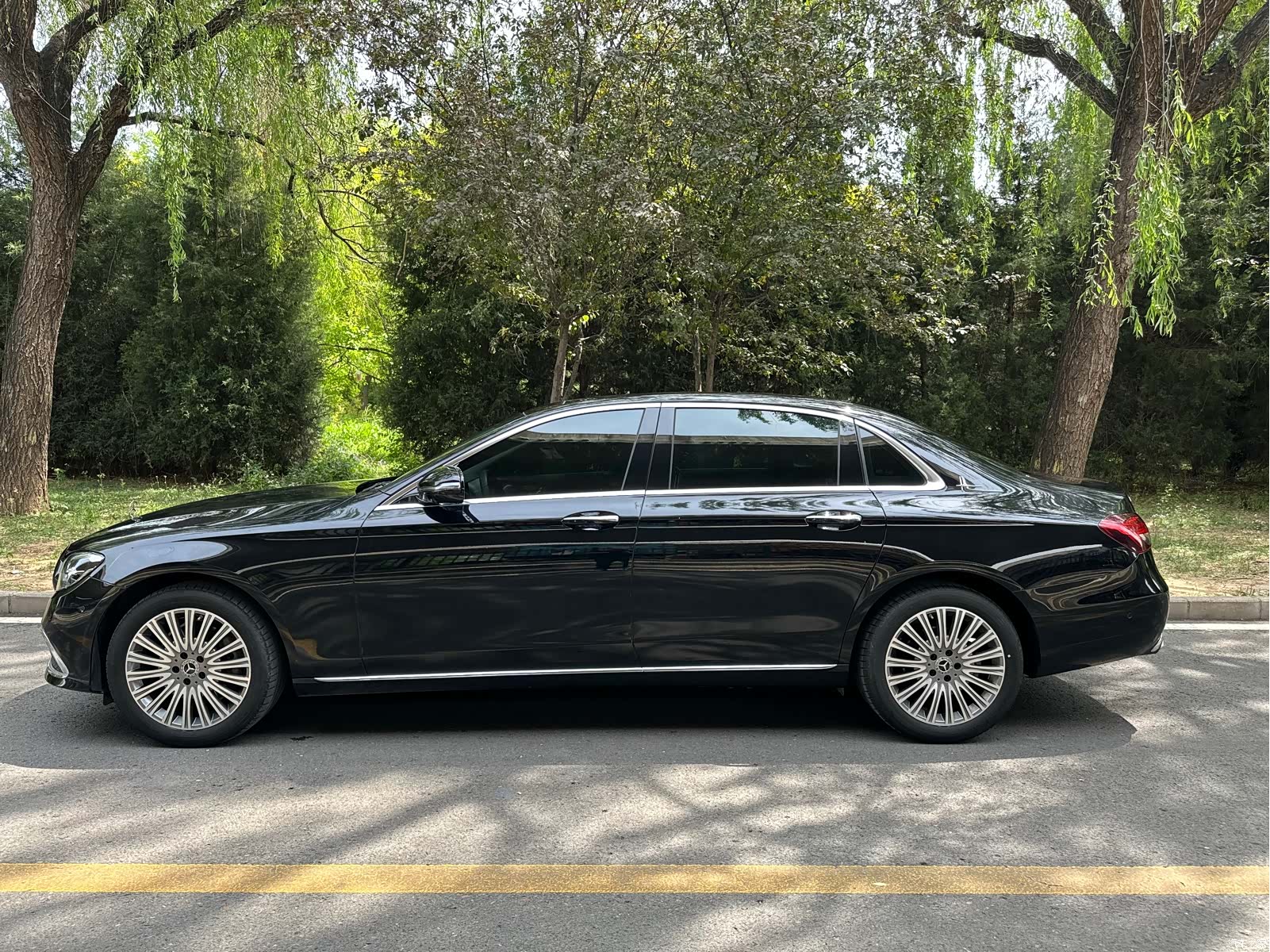 Mercedes-Benz E-Class, 2023 8