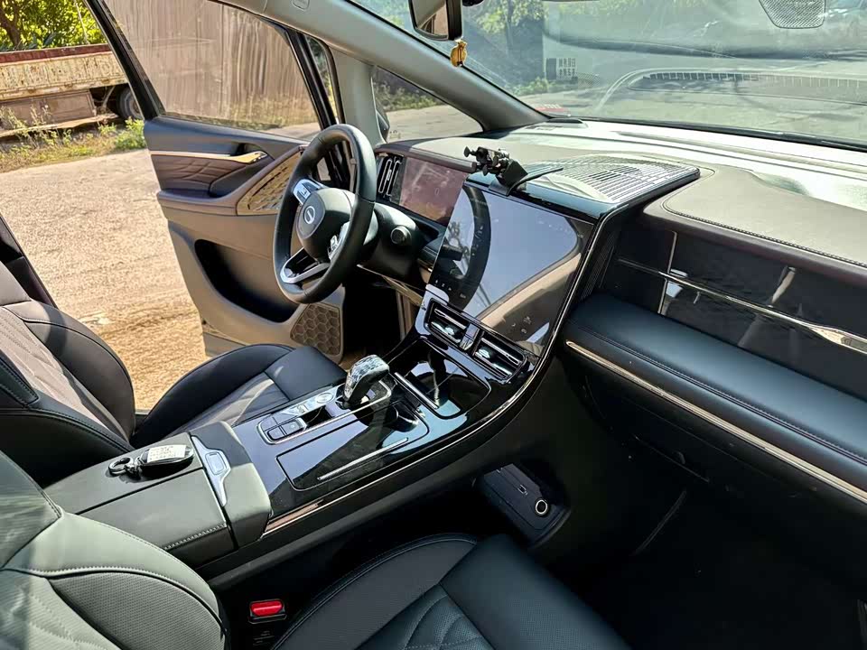 Trumpchi Trumpchi M8