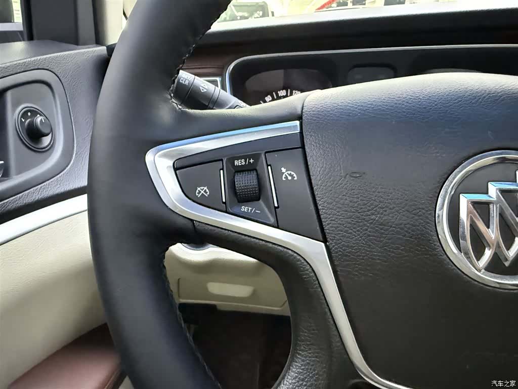 Buick GL8, 2020 23