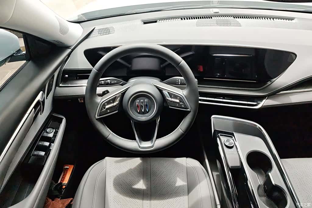 Buick E5, 2025 15
