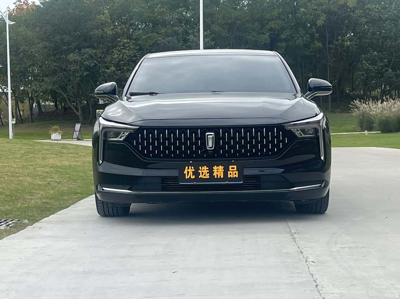 Bestune B70, 2023 2