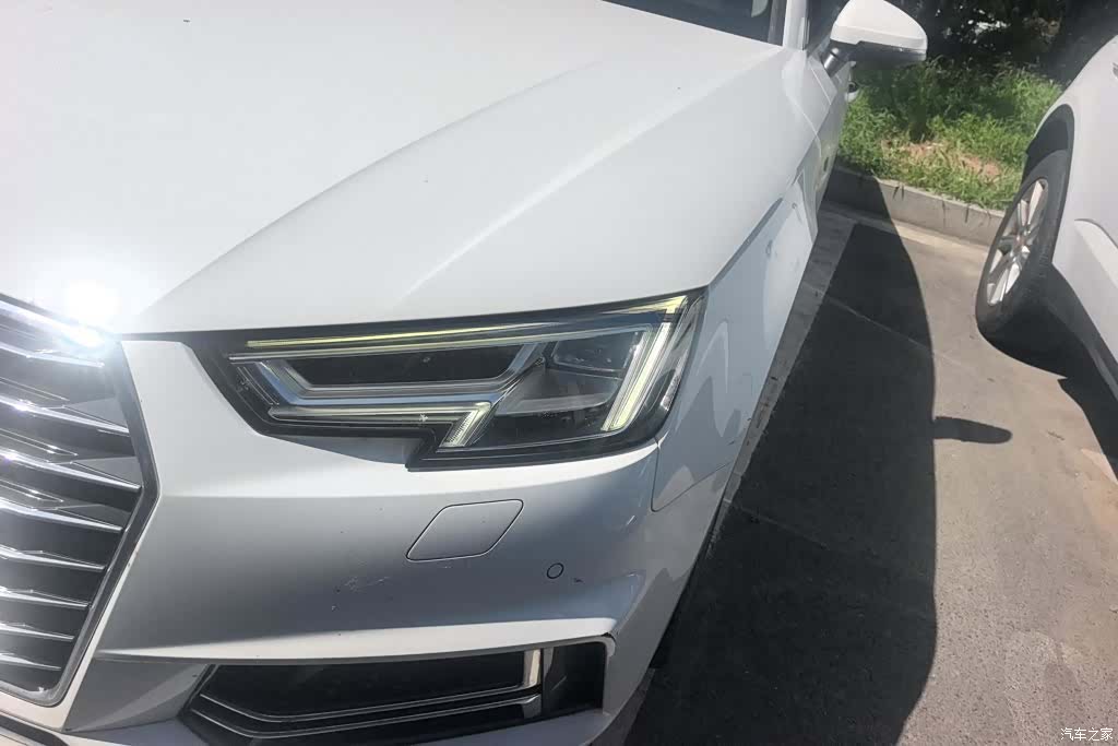 Audi A4L, 2019 4
