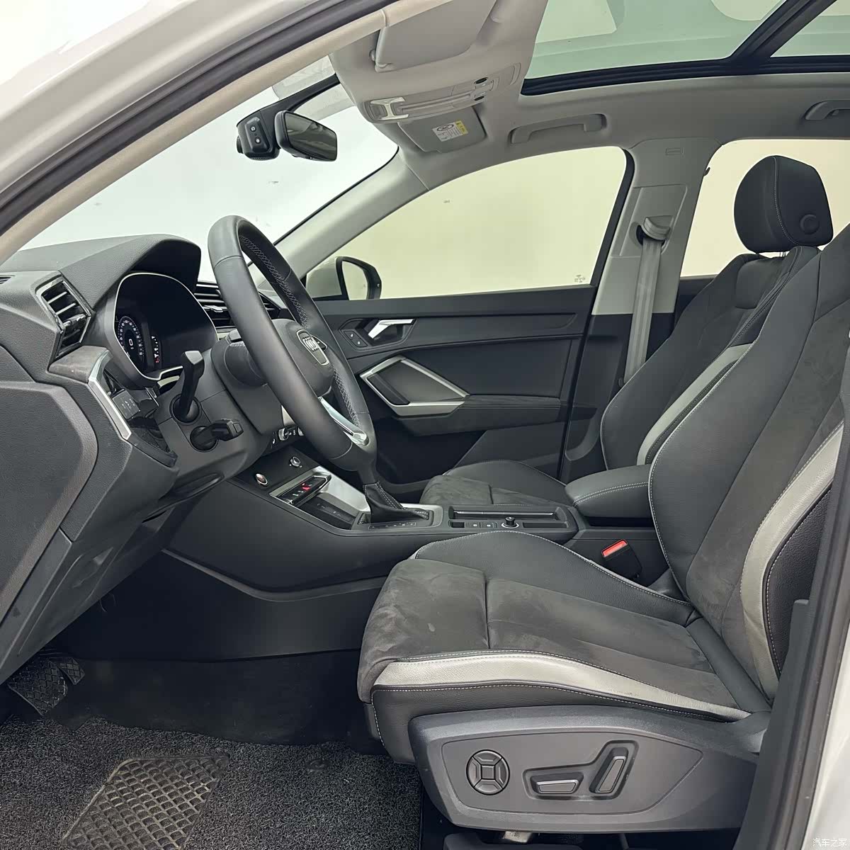 Audi Q3, 2023 7