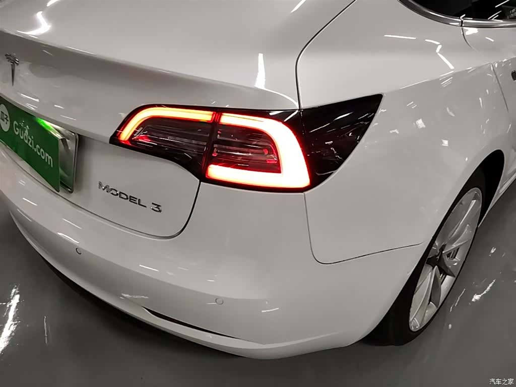 Tesla Model 3, 2020 8