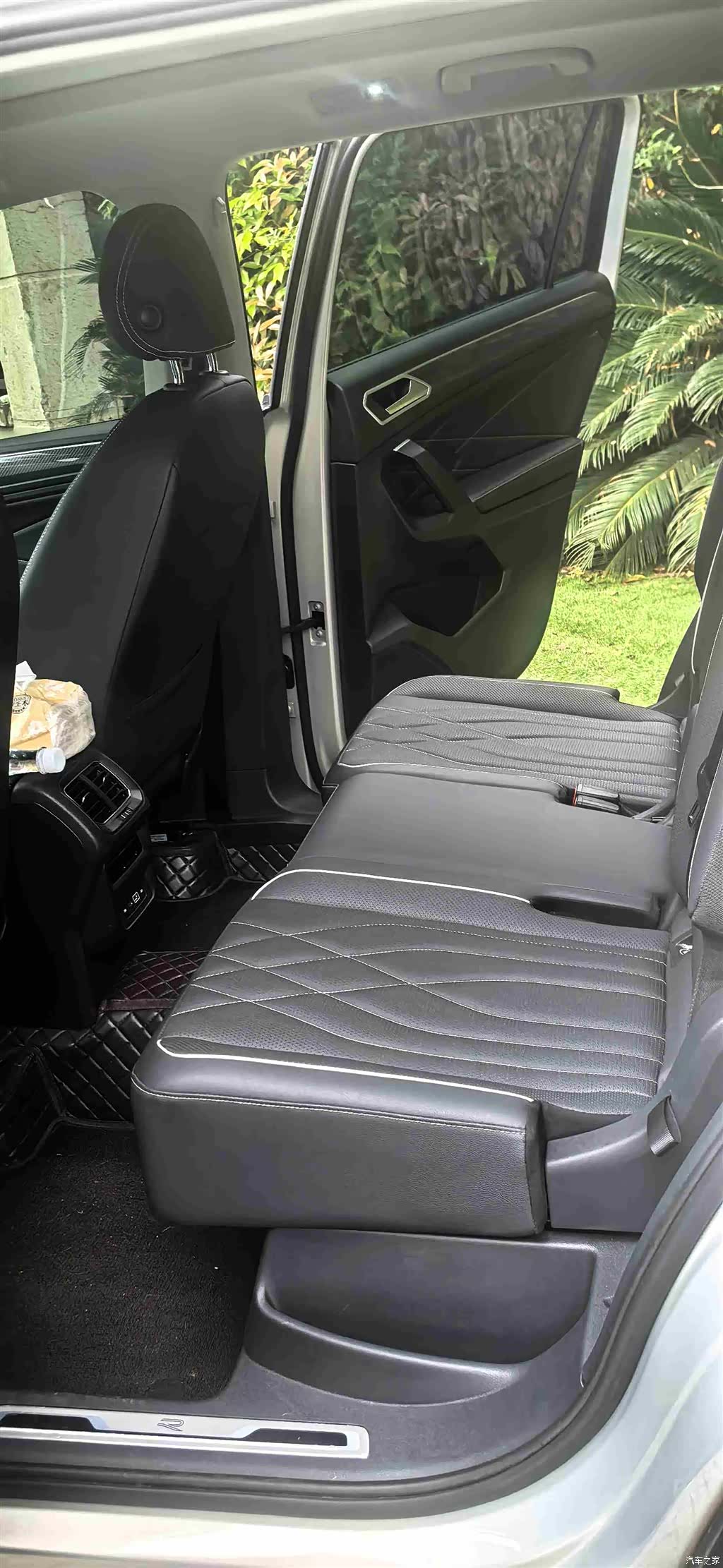 Volkswagen Tiguan L, 2022 26