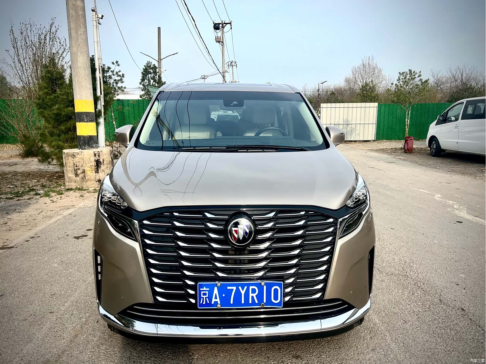 Buick GL8, 2022 2