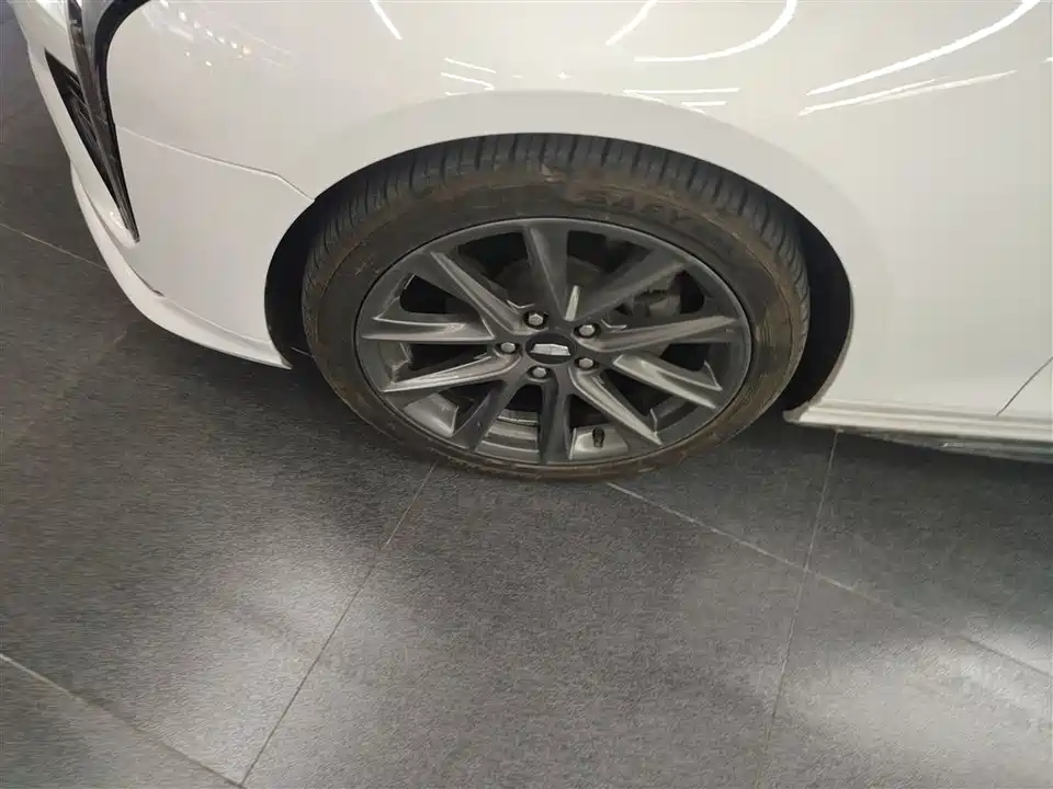 Cadillac CT4