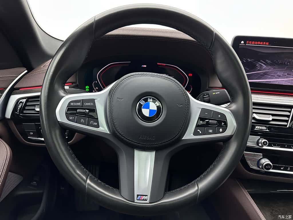 BMW 5 Series, 2022 10