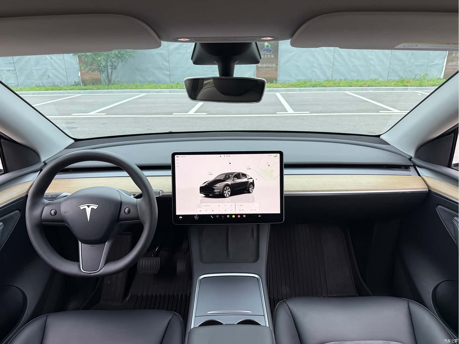 Tesla Model Y, 2022 9