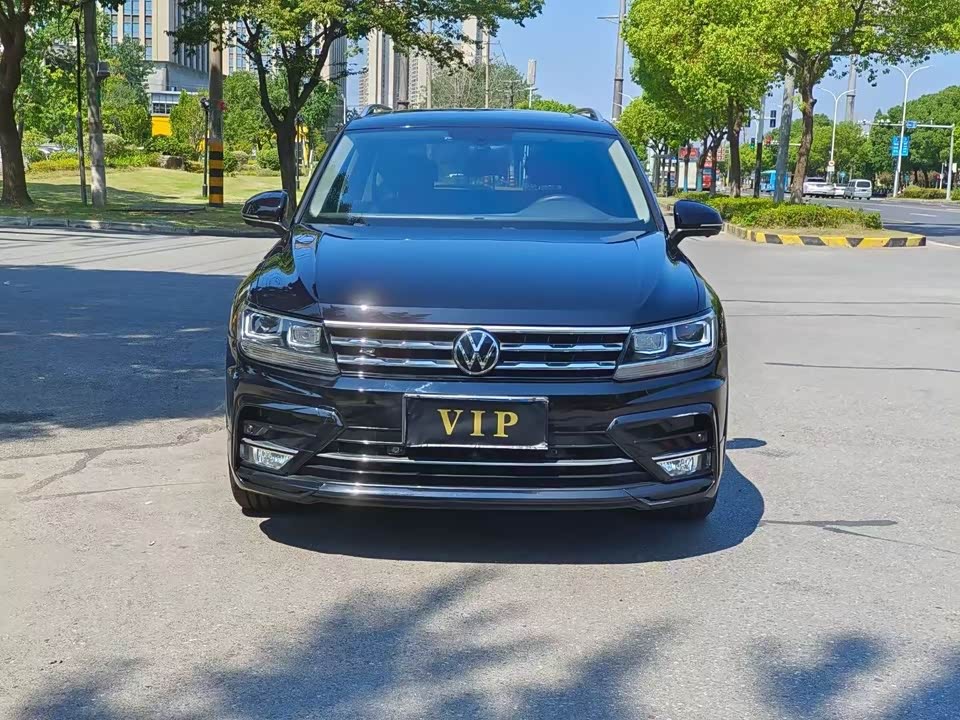 Volkswagen Tiguan L