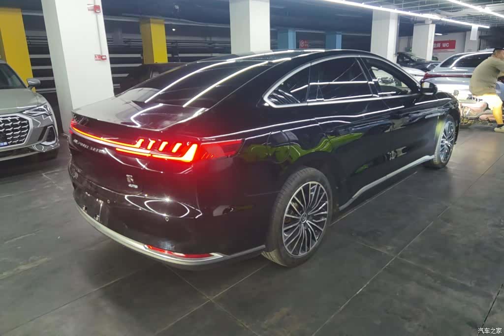 BYD Han, 2021 3