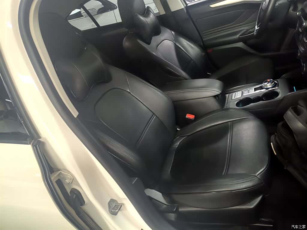 Ford Focus, 2020 25