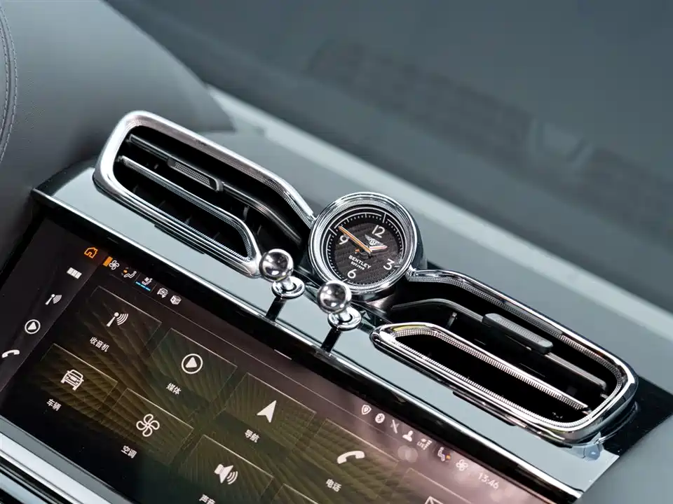 Bentley Tim Yue Bentley Tim Yue