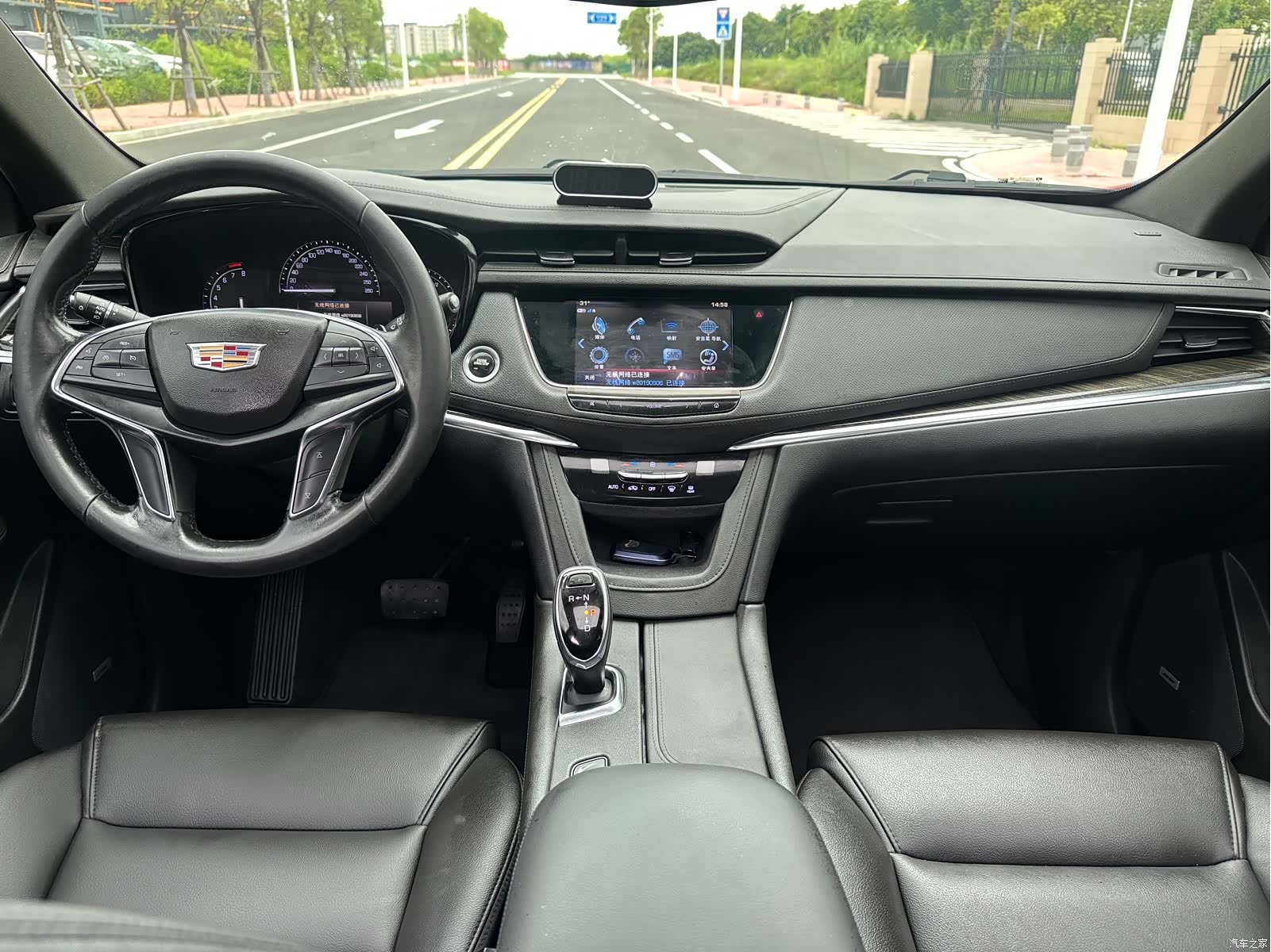 Cadillac XT5, 2019 6