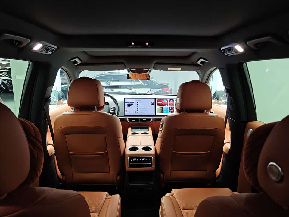 Li Auto Ideal L8