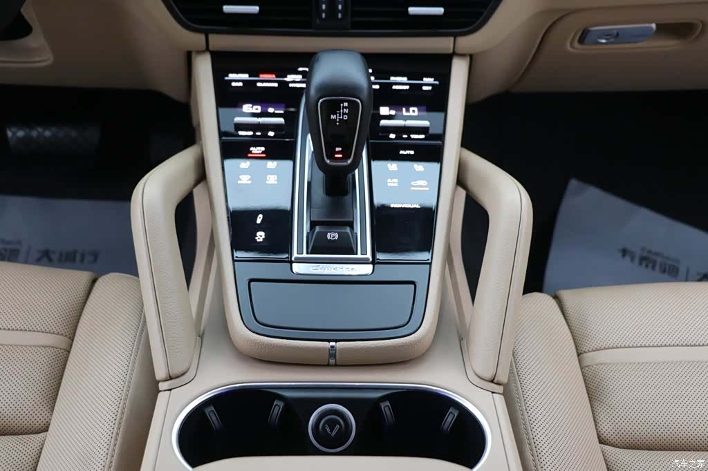 Porsche Cayenne, 2021 19