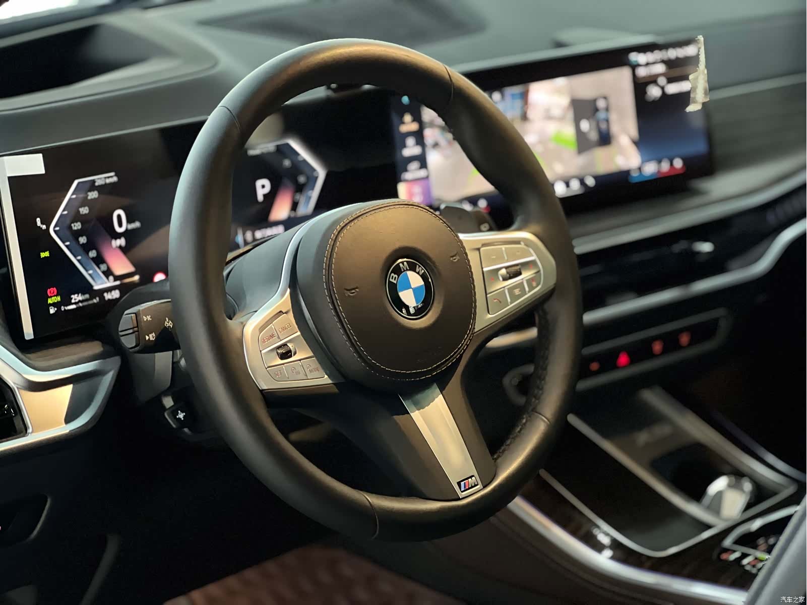BMW X5, 2024 9