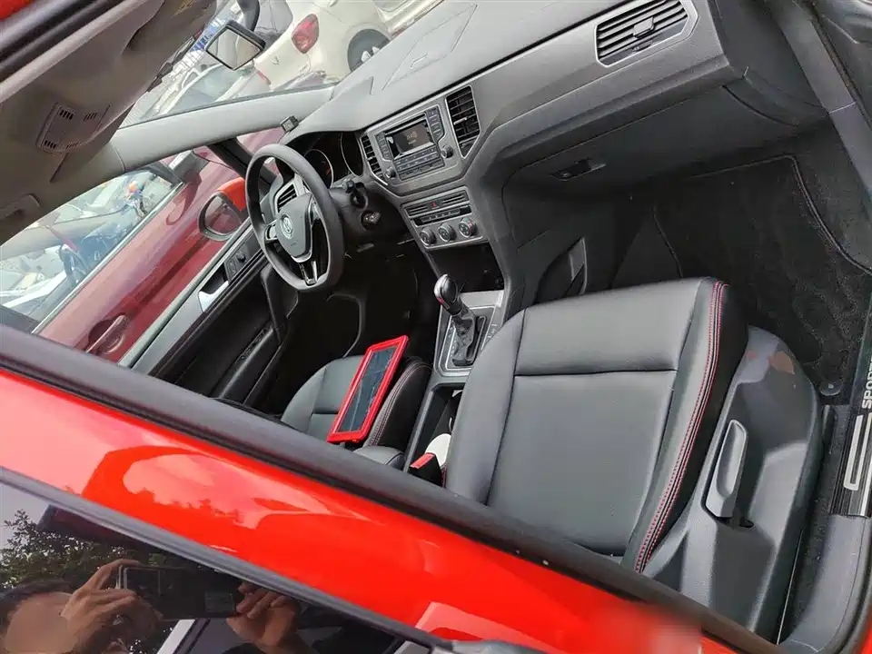 Volkswagen Golf*Jiayu