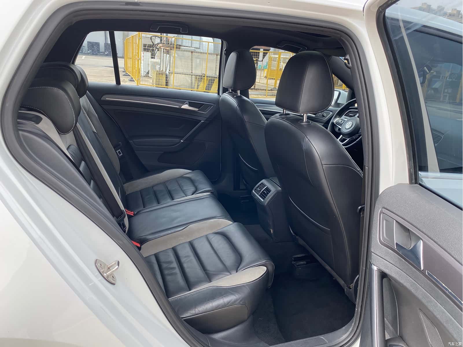 Volkswagen Golf, 2016 14