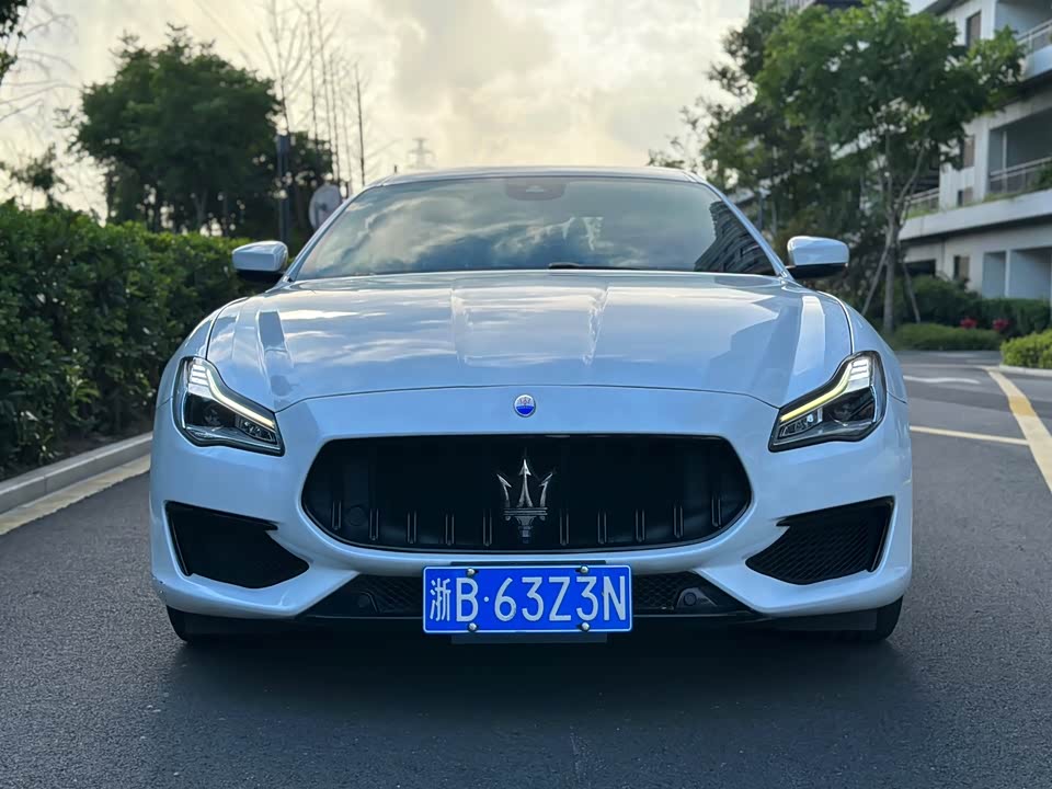 Maserati President