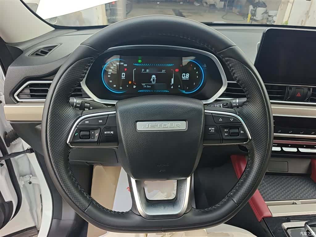 Jetour X70, 2025 11
