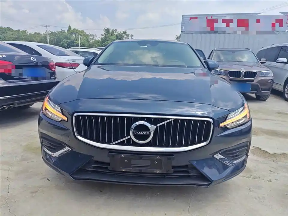 Volvo S60