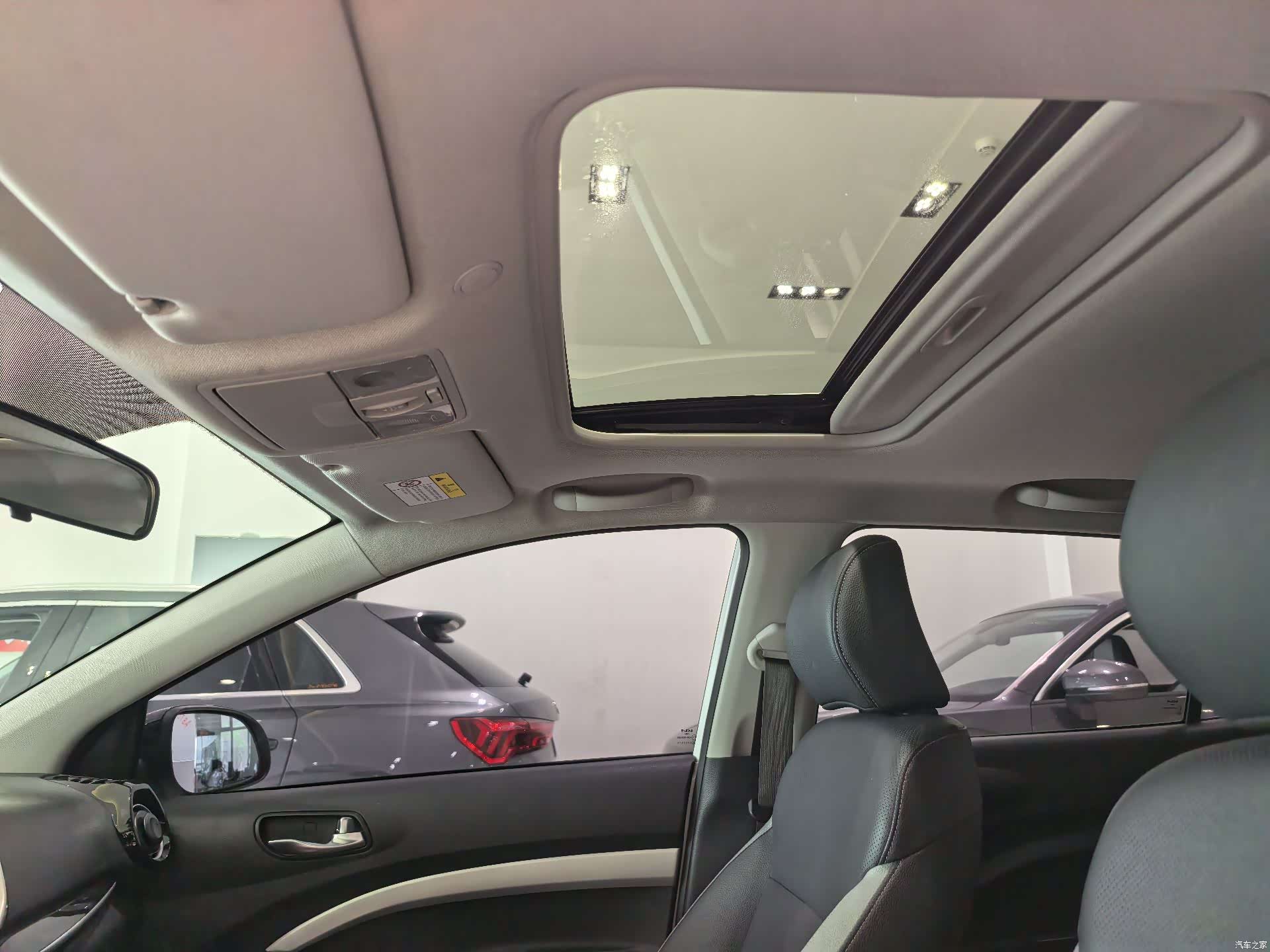 Kia KX1, 2022 12