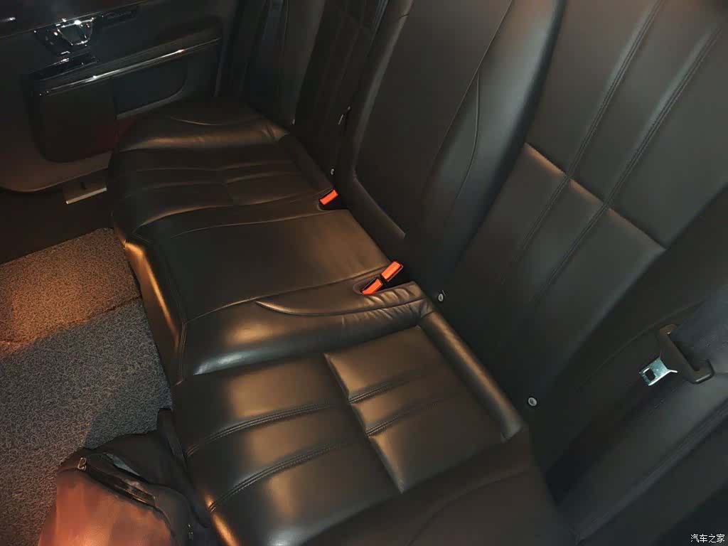 Jaguar XJ, 2015 13