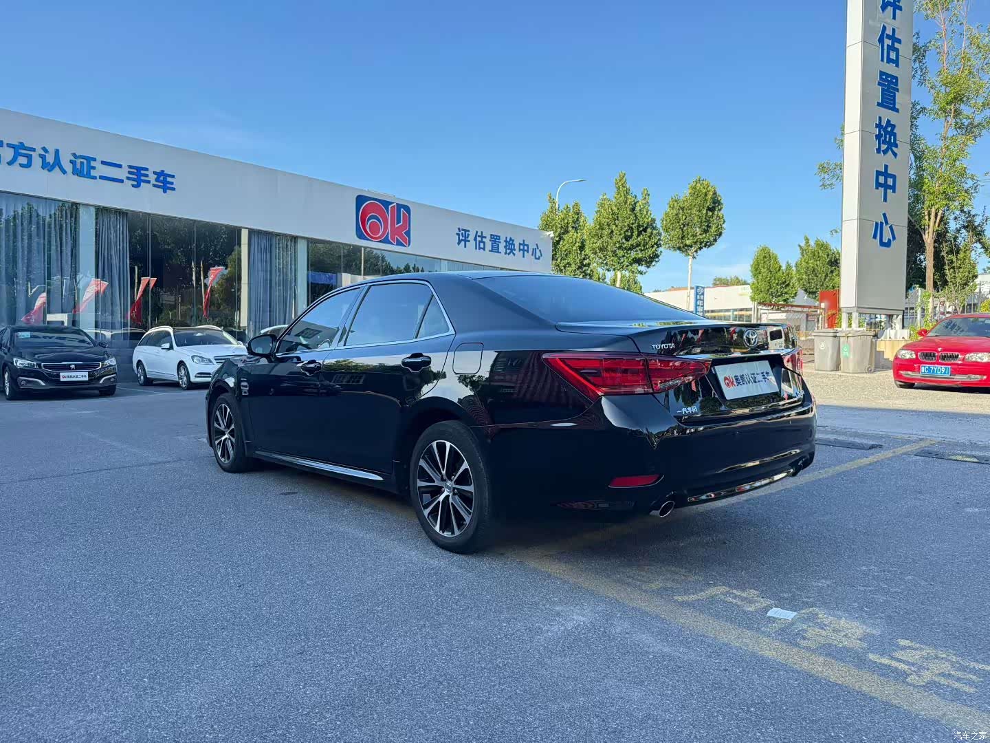 Toyota Crown, 2018 8