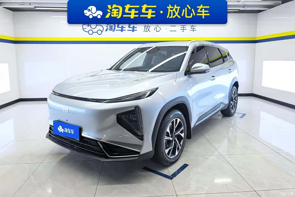 Geely Galaxy L7, 2025 1