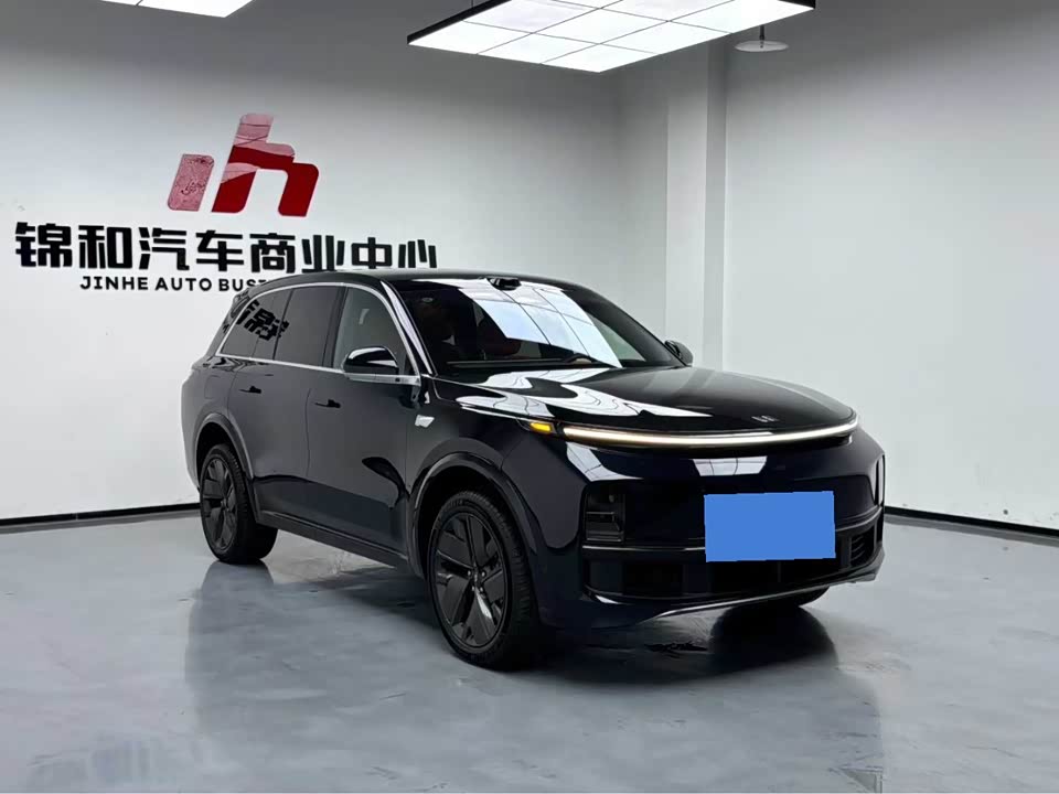 Li Auto Ideal L8