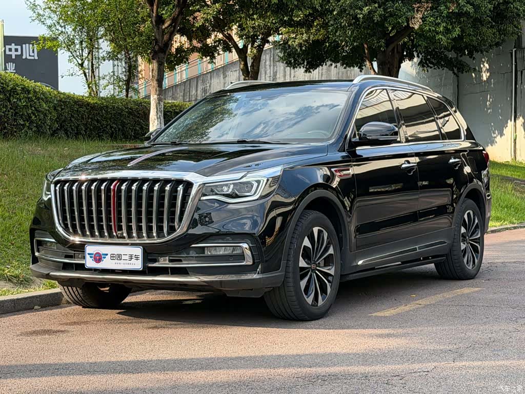 Hongqi HS7