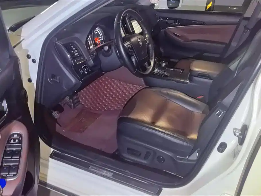Toyota crown Toyota crown