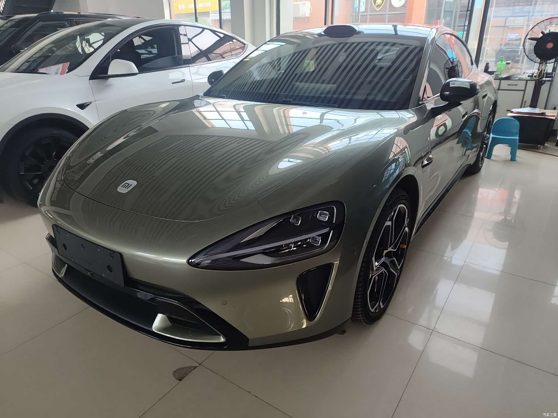 Xiaomi SU7, 2024 3