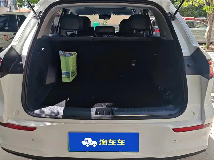 Geely Galaxy Galaxy E5