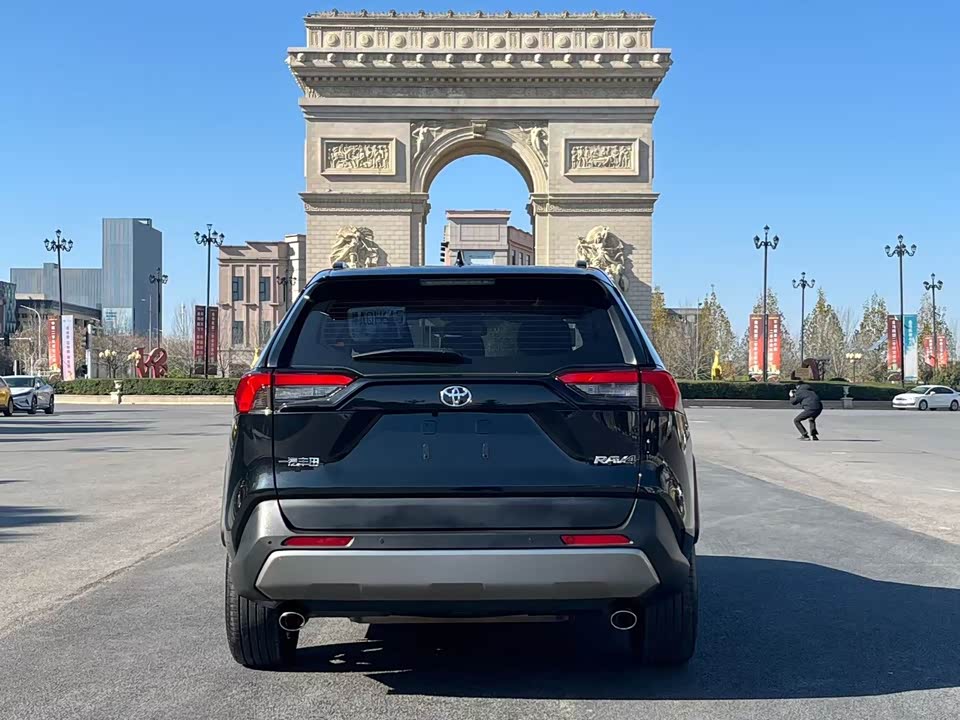 Toyota RAV4 Rongfang