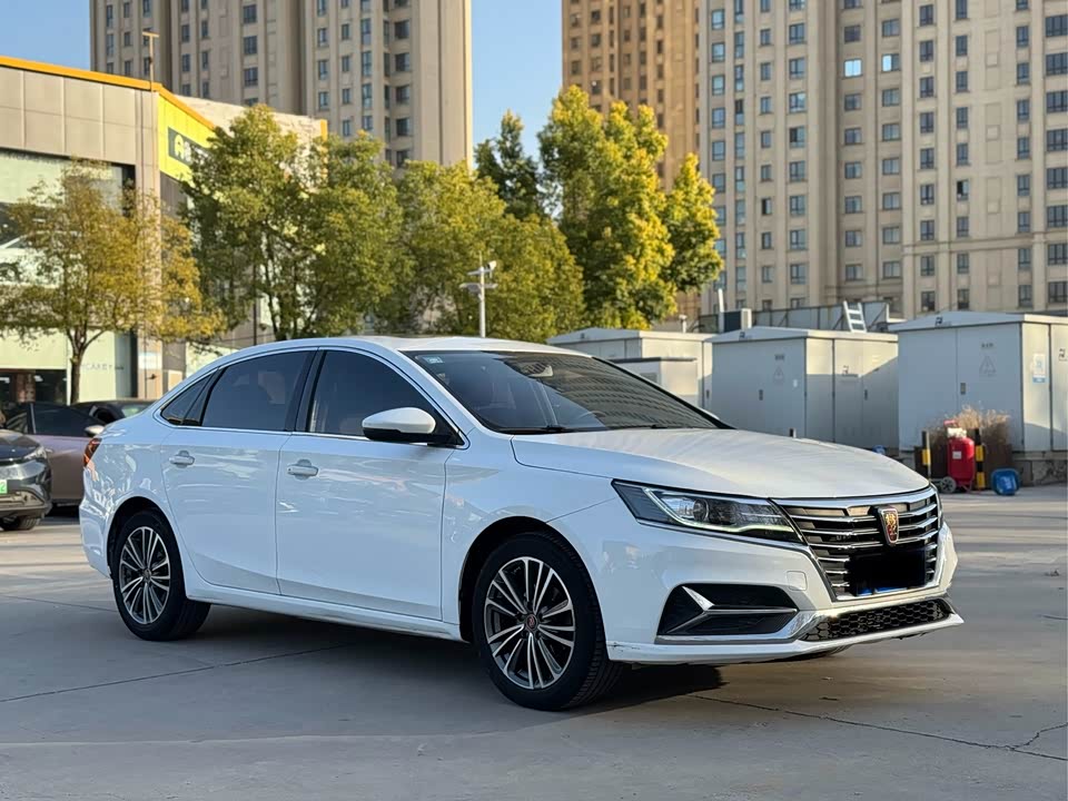 Roewe i6