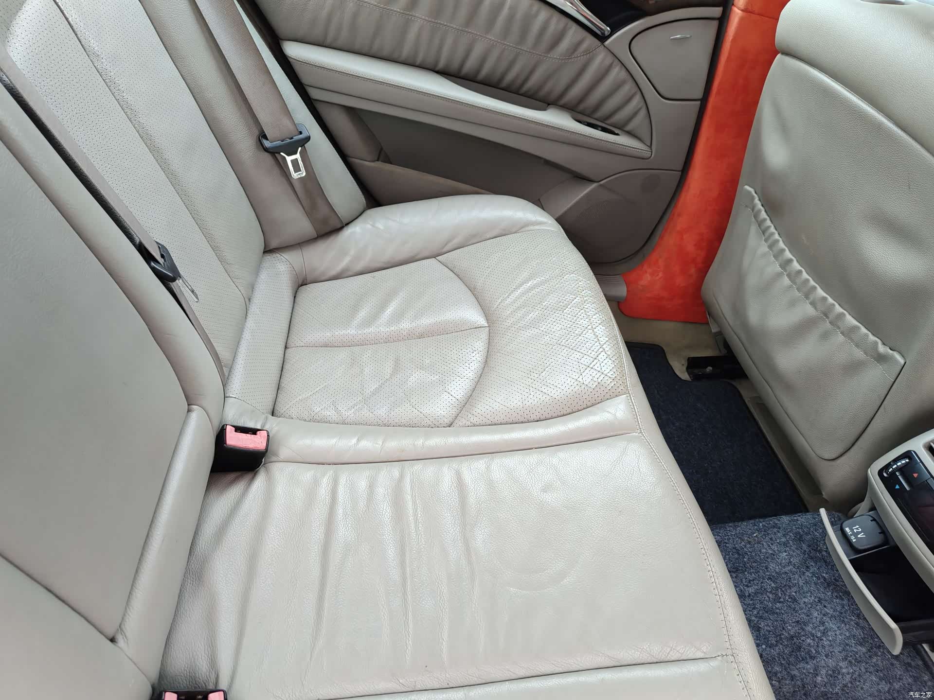 Mercedes-Benz E-Class, 2006 31